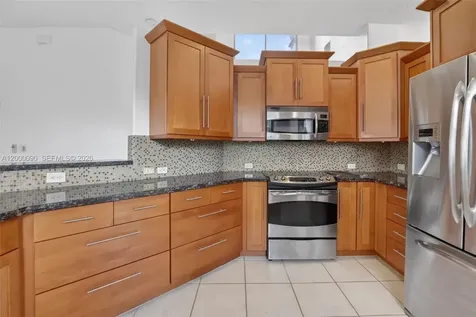 19018 NW 23rd Place Pembroke Pines FL 33029