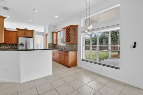 19018 NW 23rd Place Pembroke Pines FL 33029