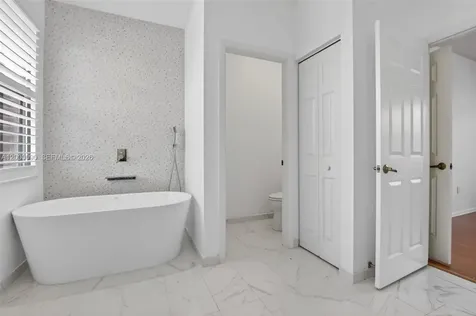 19018 NW 23rd Place Pembroke Pines FL 33029