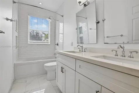 19018 NW 23rd Place Pembroke Pines FL 33029