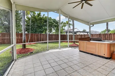 19018 NW 23rd Place Pembroke Pines FL 33029