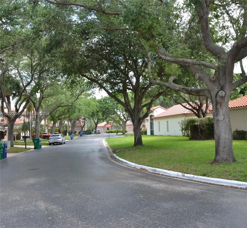 3844 NW 63rd Terrace Coral Springs FL 33067