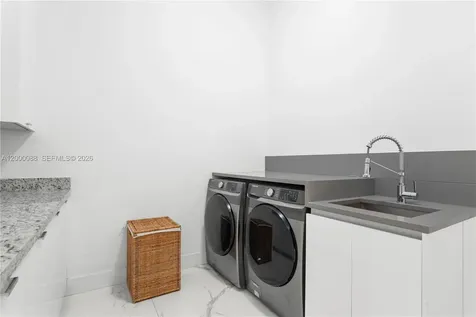10251 SW 136th Street Miami FL 33176