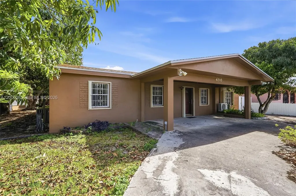 490 E 45th Street Hialeah FL 33013