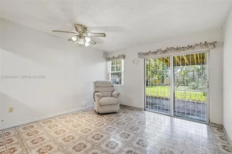 490 E 45th Street Hialeah FL 33013
