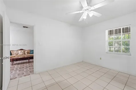 490 E 45th Street Hialeah FL 33013