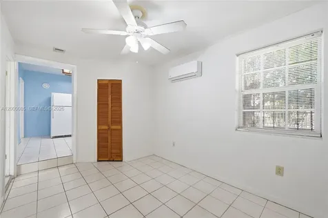 490 E 45th Street Hialeah FL 33013