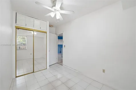 490 E 45th Street Hialeah FL 33013