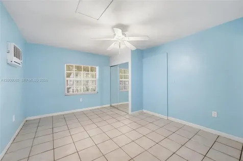490 E 45th Street Hialeah FL 33013