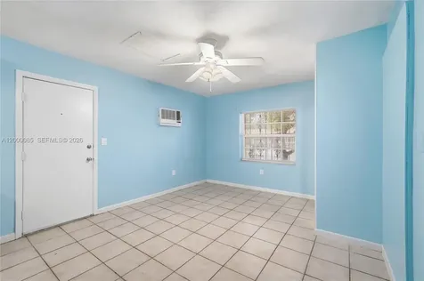 490 E 45th Street Hialeah FL 33013