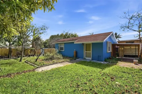 490 E 45th Street Hialeah FL 33013