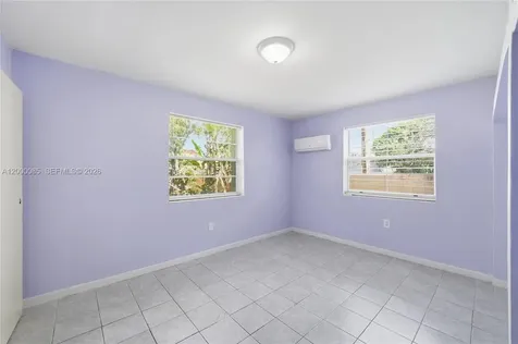490 E 45th Street Hialeah FL 33013