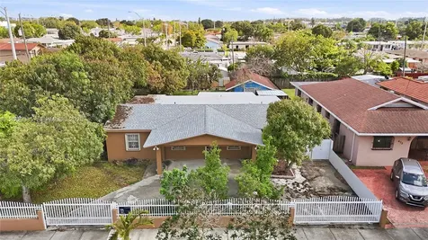 490 E 45th Street Hialeah FL 33013