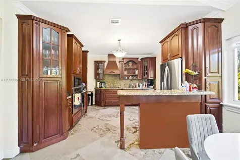 330 Viscaya Avenue Coral Gables FL 33134