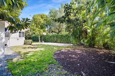 330 Viscaya Avenue Coral Gables FL 33134