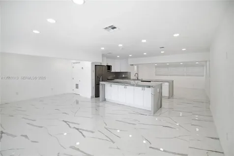 7051 SW 29th Street Miramar FL 33023