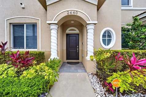 2440 SE 10th Court Homestead FL 33035