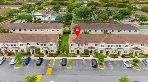 2440 SE 10th Court Homestead FL 33035