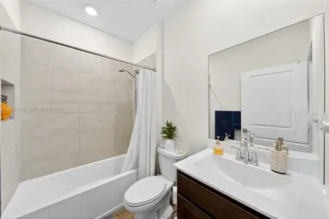 2440 SE 10th Court Homestead FL 33035