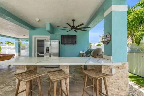 949 Plantation Road Key Largo FL 33037