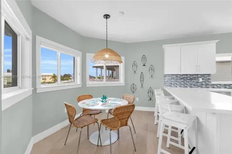 949 Plantation Road Key Largo FL 33037