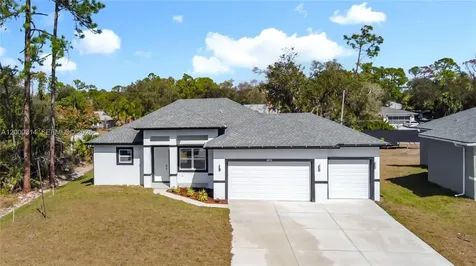 18374 Elgin Avenue Port Charlotte FL 33948
