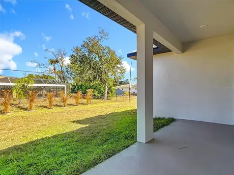18374 Elgin Avenue Port Charlotte FL 33948
