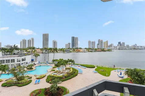 19101 NE 36th Court Aventura FL 33180