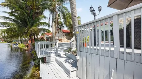 11620 S Budd Drive Cooper City FL 33026