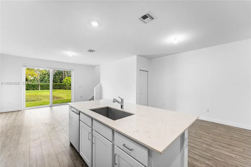 4612 Hollister Avenue Lake Worth FL 33463
