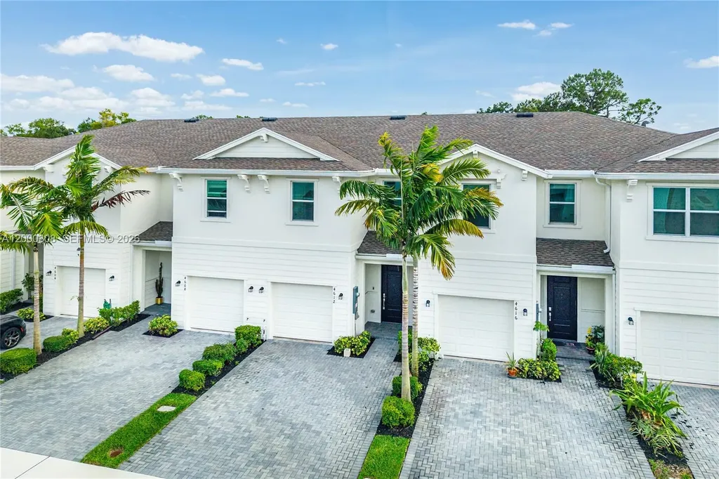 4612 Hollister Avenue Lake Worth FL 33463
