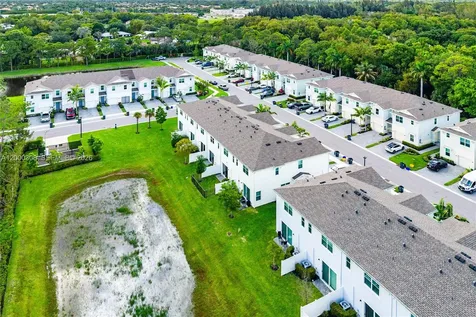 4612 Hollister Avenue Lake Worth FL 33463