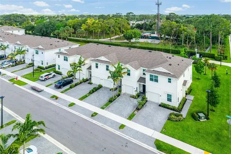 4612 Hollister Avenue Lake Worth FL 33463