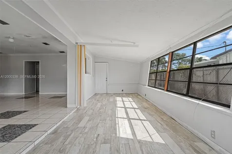 1321 NW 176th Terrace Miami Gardens FL 33169