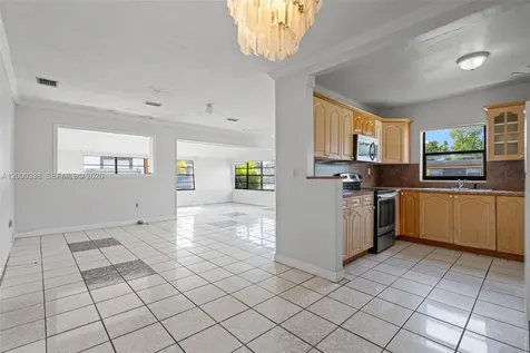 1321 NW 176th Terrace Miami Gardens FL 33169