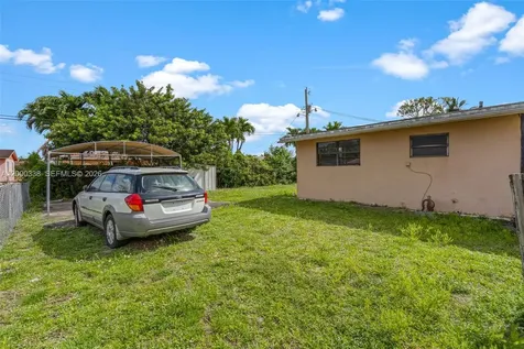 1321 NW 176th Terrace Miami Gardens FL 33169