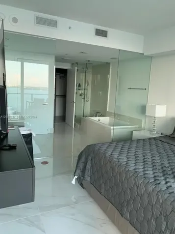 650 NE 32 Street Miami FL 33137