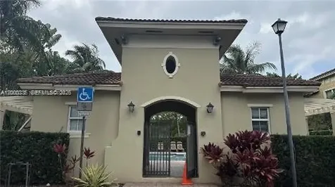 2851 W Prospect Road Tamarac FL 33309
