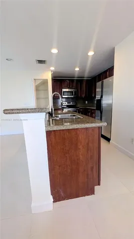 5910 Royal Way Tamarac FL 33321
