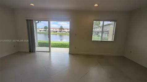 5910 Royal Way Tamarac FL 33321