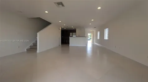 5910 Royal Way Tamarac FL 33321