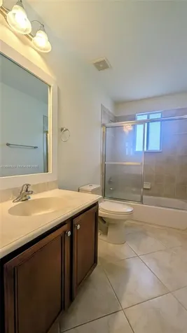 5910 Royal Way Tamarac FL 33321