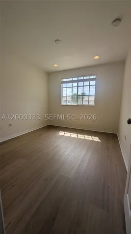 5910 Royal Way Tamarac FL 33321