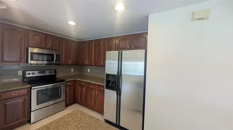 5910 Royal Way Tamarac FL 33321
