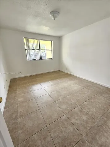 8180 Geneva Court Doral FL 33166