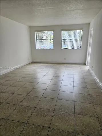 8180 Geneva Court Doral FL 33166