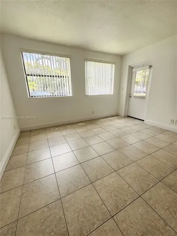8180 Geneva Court Doral FL 33166
