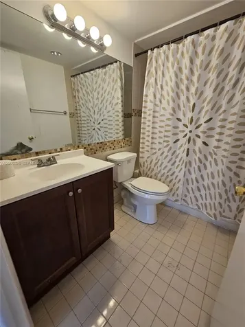8180 Geneva Court Doral FL 33166