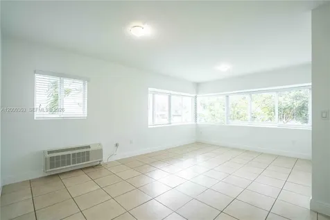 6971 Carlyle Avenue Miami Beach FL 33141