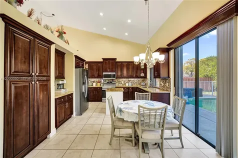 5112 NW 58th Terrace Coral Springs FL 33067